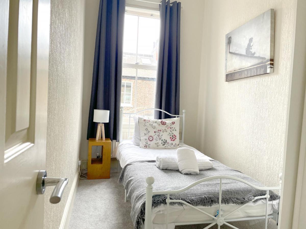 The Vines - Stunning Period Home With Free Parking York Buitenkant foto