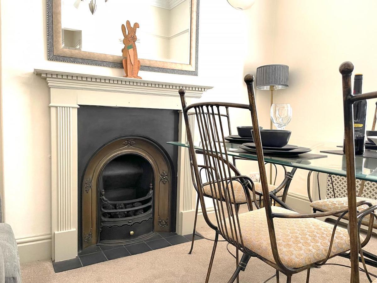 The Vines - Stunning Period Home With Free Parking York Buitenkant foto