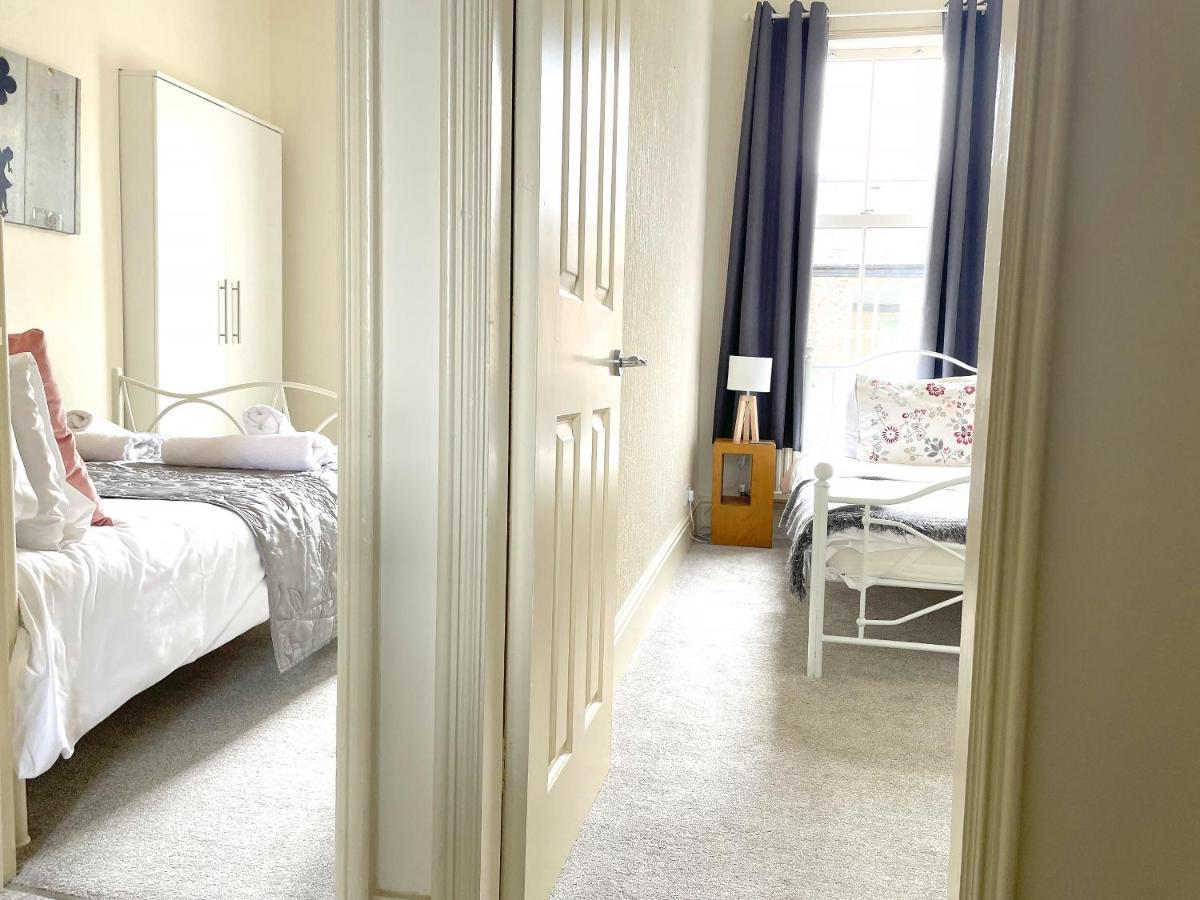 The Vines - Stunning Period Home With Free Parking York Buitenkant foto